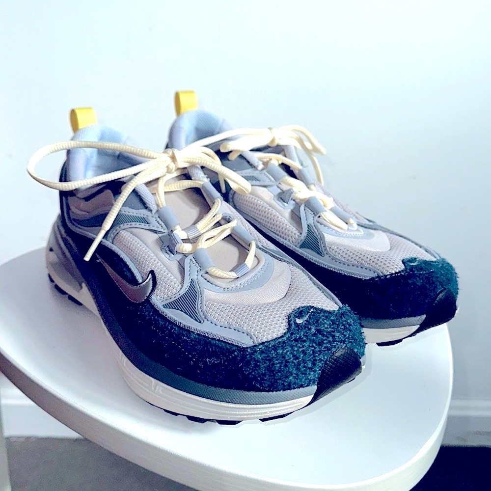 Nike Air Max Bliss Light Iron All/Cool Grey/Armory Navy/Metallic Silver